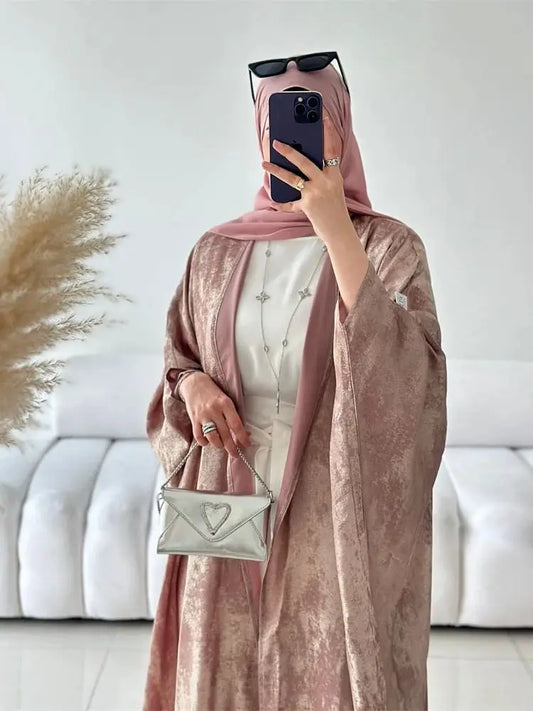 Noor Abaya