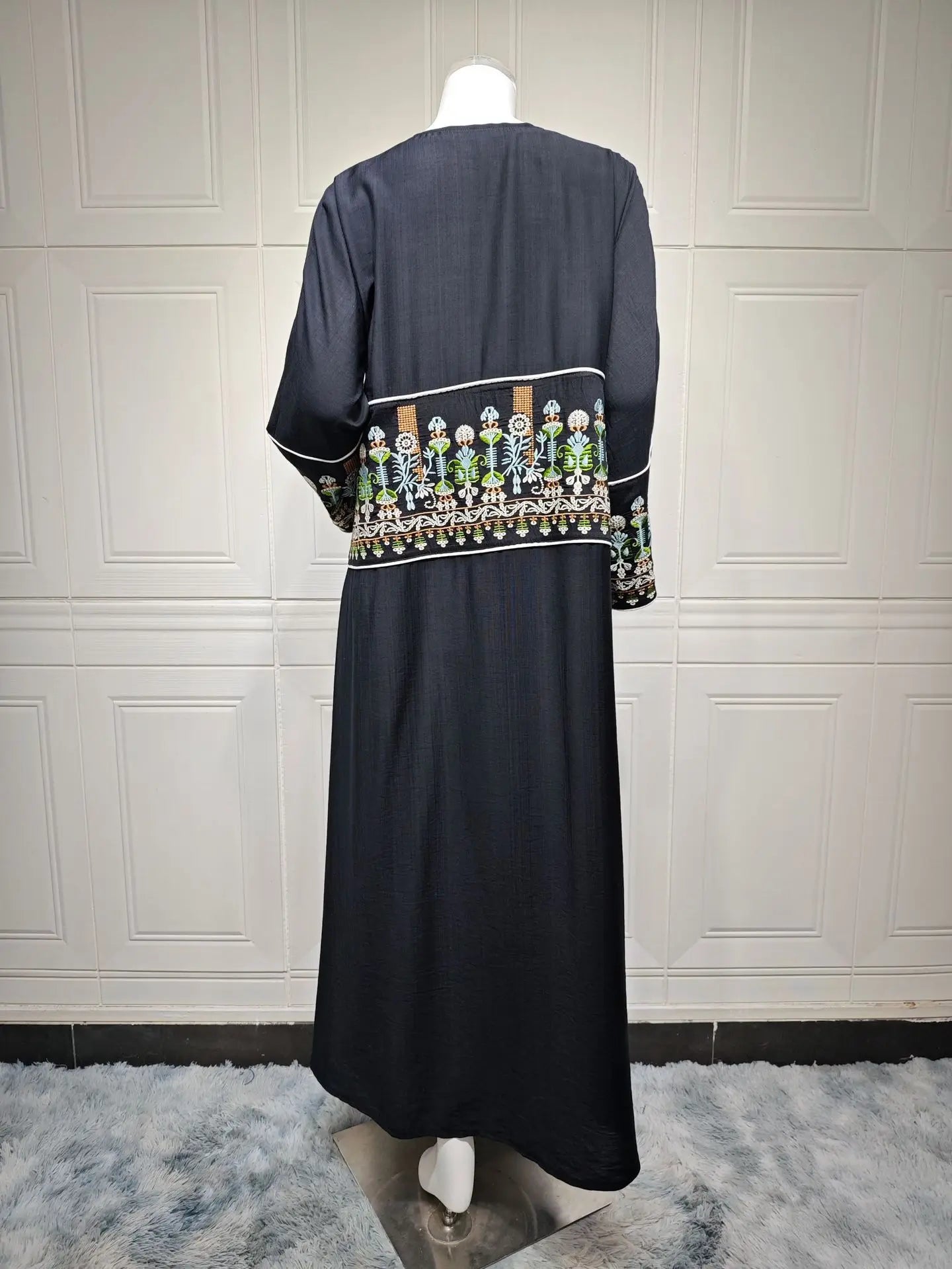 Elegant Muslim Embroidery Cardigan for Women Eid Arab Hijab Abaya Dress Dubai Saudi Modest Clothing Islamic Turkey Open Abayas