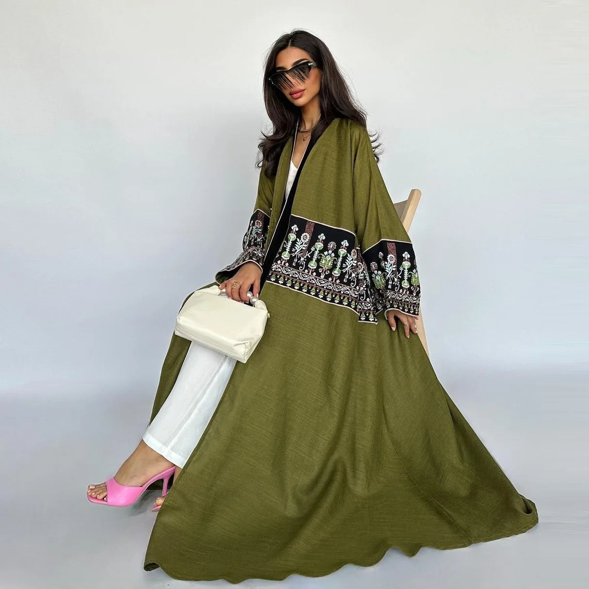 Elegant Muslim Embroidery Cardigan for Women Eid Arab Hijab Abaya Dress Dubai Saudi Modest Clothing Islamic Turkey Open Abayas
